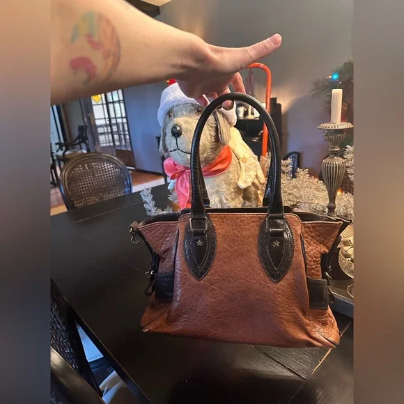 Fendi Etnico Two-Tone Leather Satchel - Picture 5 of 17